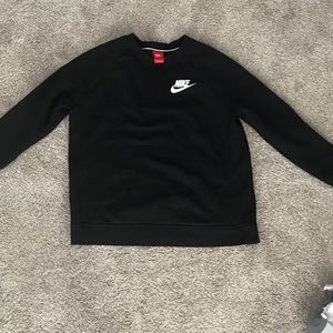 Nike Women Sweater. Great Deal !